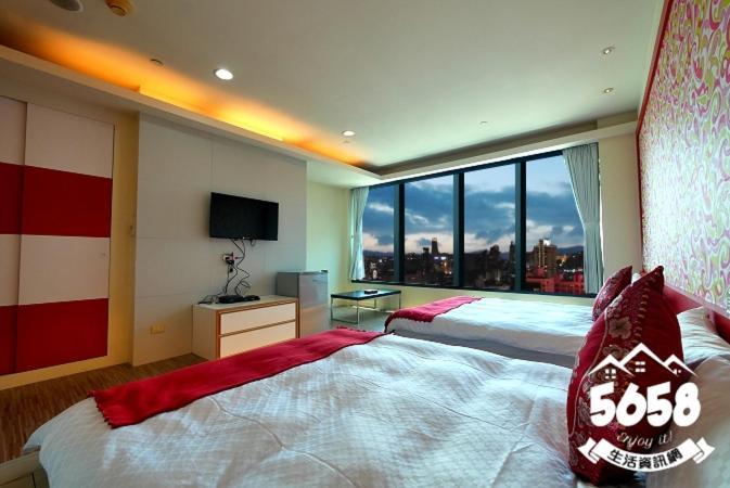 Apartamento 85旅行家 Kaohsiung Exterior foto
