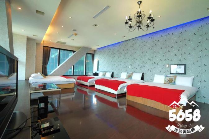 Apartamento 85旅行家 Kaohsiung Exterior foto