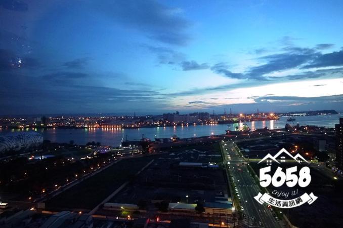 Apartamento 85旅行家 Kaohsiung Exterior foto